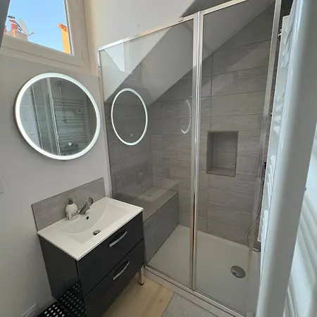 Apartment Renove En Centre-ville Avec Terrasse Millau